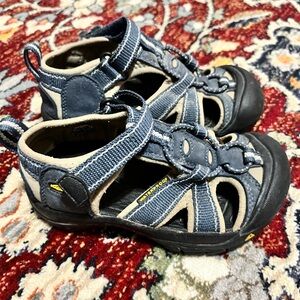 Keen Kids Blue and Black Sandals